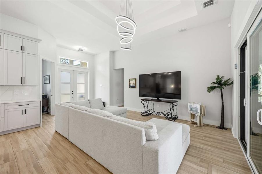 Furnished interior view inside a new home in , Port Charlotte (Image 17).