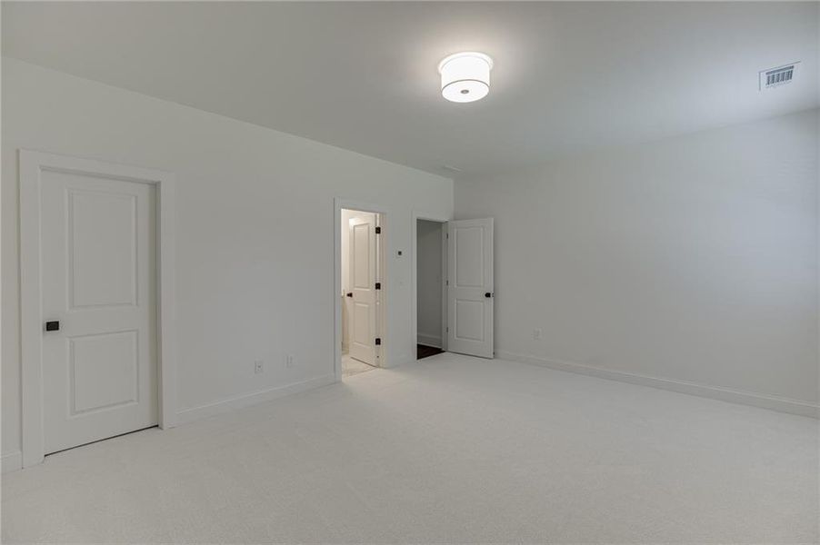 Spacious, unfurnished interior of a new home in , Buford (Image 53).