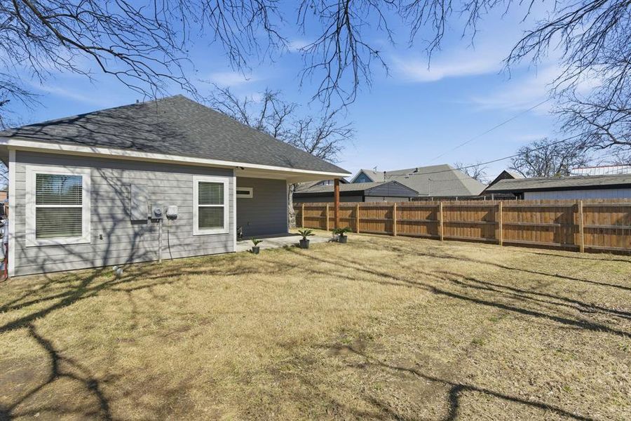 Exterior details and patio area of a home in , Fort Worth (Image 32).