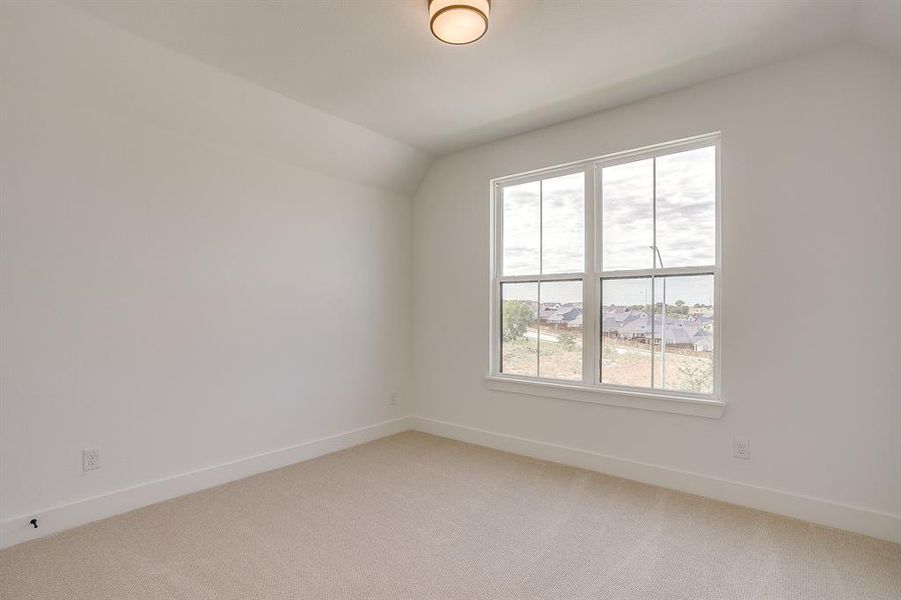Spacious, unfurnished interior of a new home in Talon Hills, Fort Worth (Image 29). Spacious, unfurnished interior of a new home in Talon Hills, Fort Worth (Image 29).