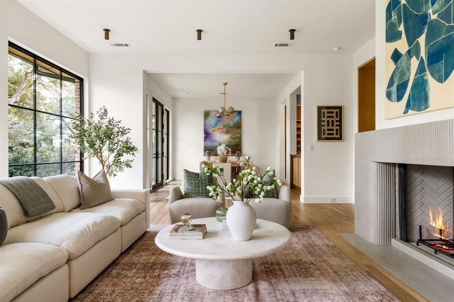 Furnished interior view inside a new home in , Dallas (Image 4). Furnished interior view inside a new home in , Dallas (Image 4).