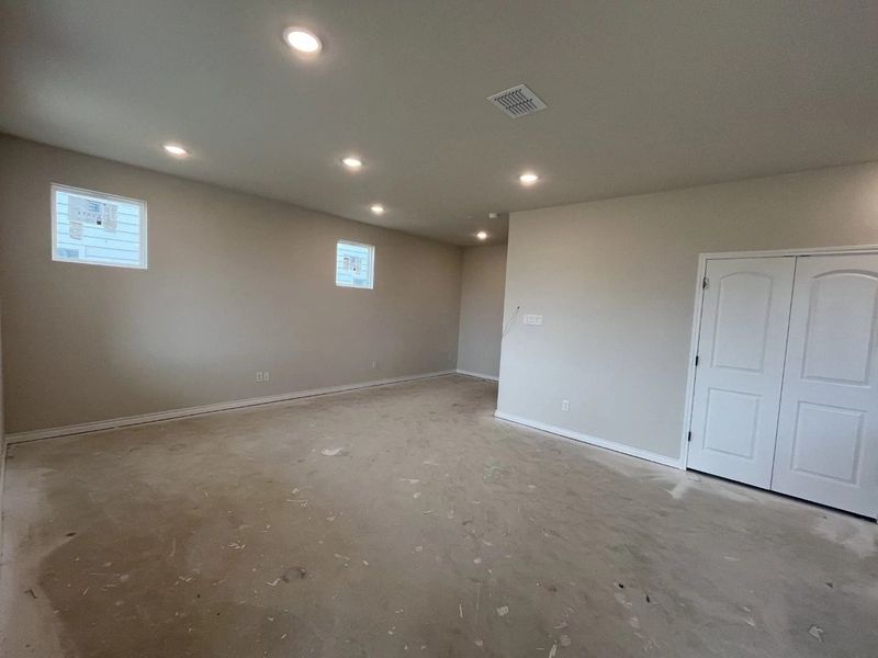 Image 36 of a home in Lariat.