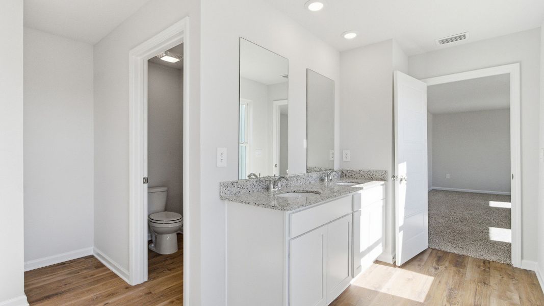 Furnished interior view inside a new home in Wesley Park, Crawfordville (Image 10).