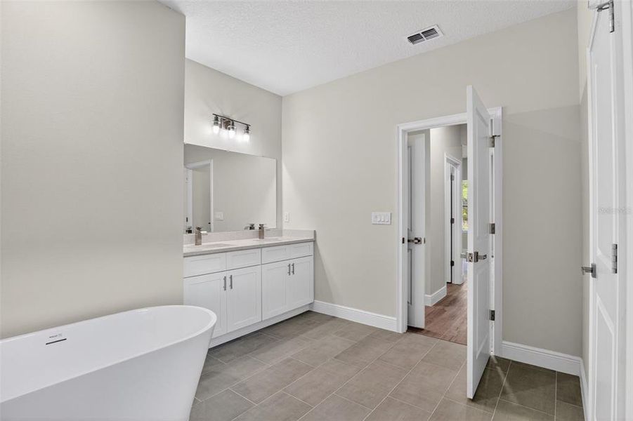 Furnished interior view inside a new home in , Citrus Springs (Image 12).