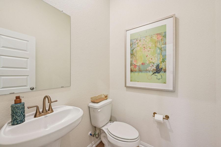 Furnished interior view inside a new home in Meadow Park, Conroe (Image 30).