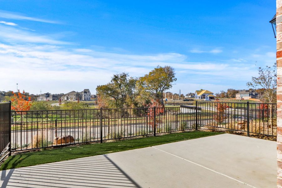 Image 31 of a home in Cottonwood Creek.