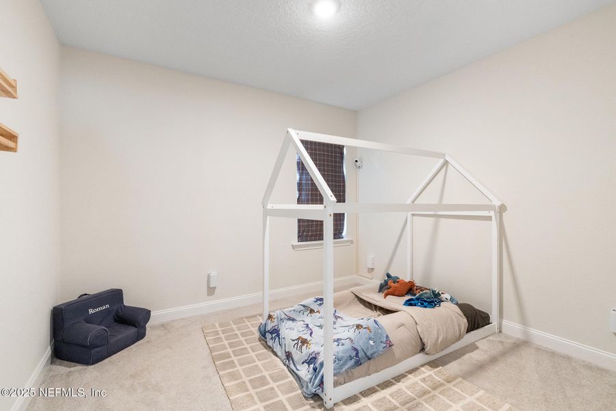 Furnished interior view inside a new home in , Jacksonville (Image 5).
