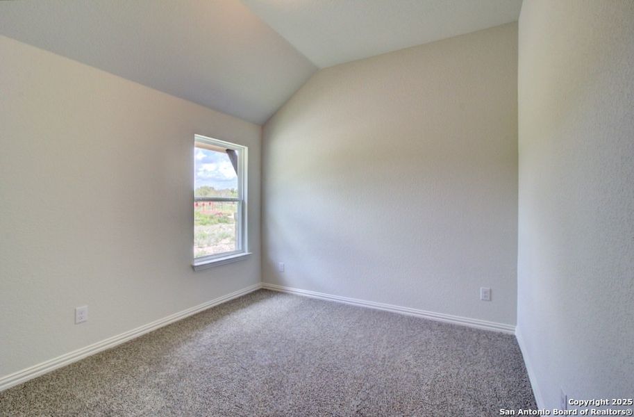 Spacious, unfurnished interior of a new home in The Crossvine, Schertz (Image 15).