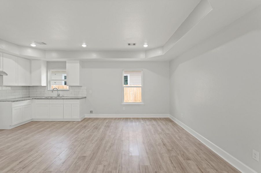 Image 32 of a home in . Image 32 of a home in .