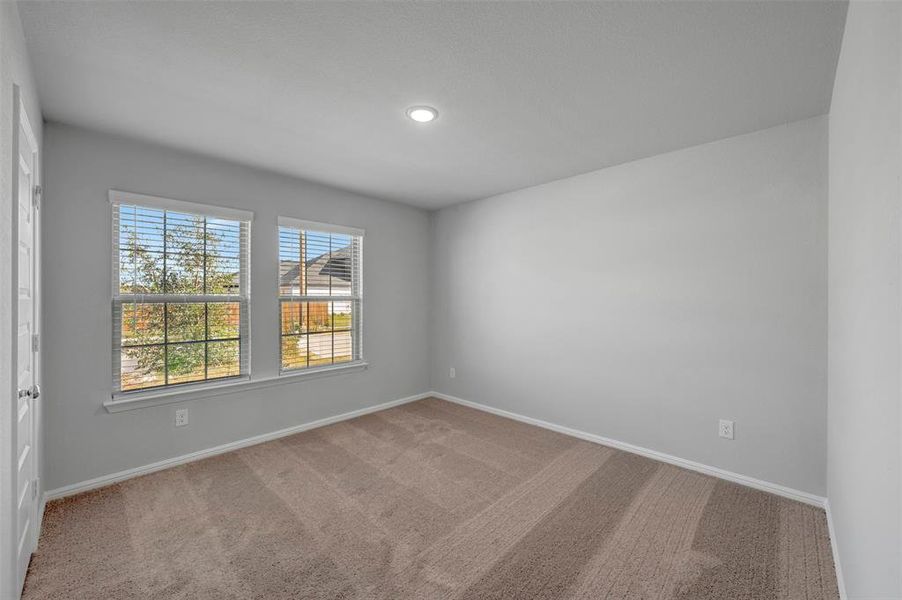 Spacious, unfurnished interior of a new home in Sagebrook, Argyle (Image 23). Spacious, unfurnished interior of a new home in Sagebrook, Argyle (Image 23).