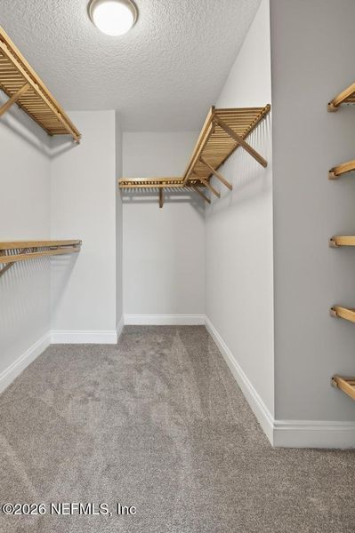 Spacious, unfurnished interior of a new home in , Callahan (Image 28).