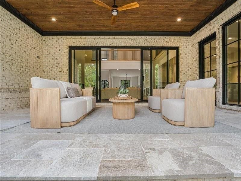 Exterior details and patio area of a home in , Alpharetta (Image 39).
