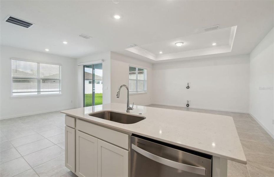 Center Island w/Storage Center Island w/Storage