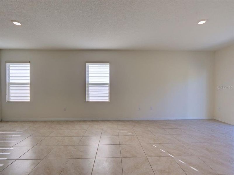 Spacious, unfurnished interior of a new home in Cascades, Davenport (Image 21). Spacious, unfurnished interior of a new home in Cascades, Davenport (Image 21).