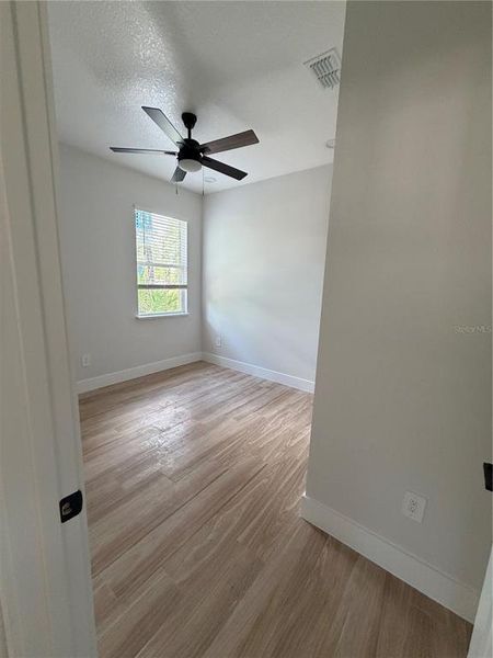 Spacious, unfurnished interior of a new home in , Eustis (Image 20).