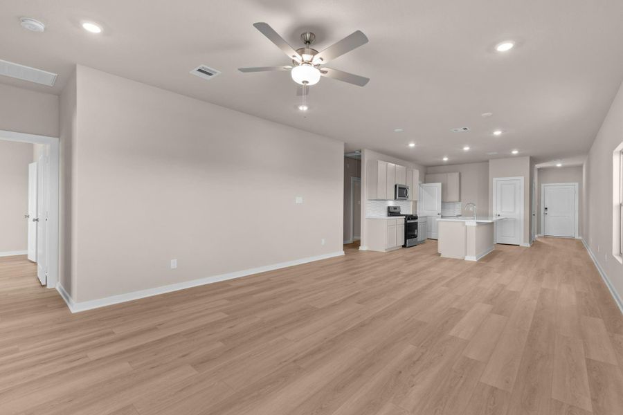Spacious, unfurnished interior of a new home in Cypress Green, Hockley (Image 24).