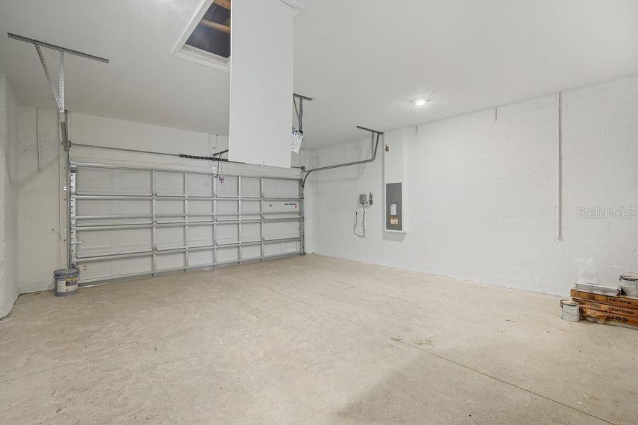 Spacious, unfurnished interior of a new home in Hammock at Two Rivers, Zephyrhills (Image 21). Spacious, unfurnished interior of a new home in Hammock at Two Rivers, Zephyrhills (Image 21).