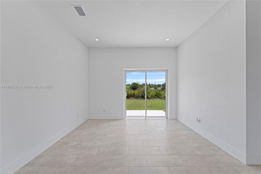 Spacious, unfurnished interior of a new home in , Lehigh Acres (Image 10). Spacious, unfurnished interior of a new home in , Lehigh Acres (Image 10).