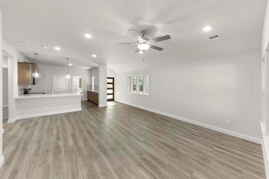 02_1636 Meadow Crest Dr, Aubrey