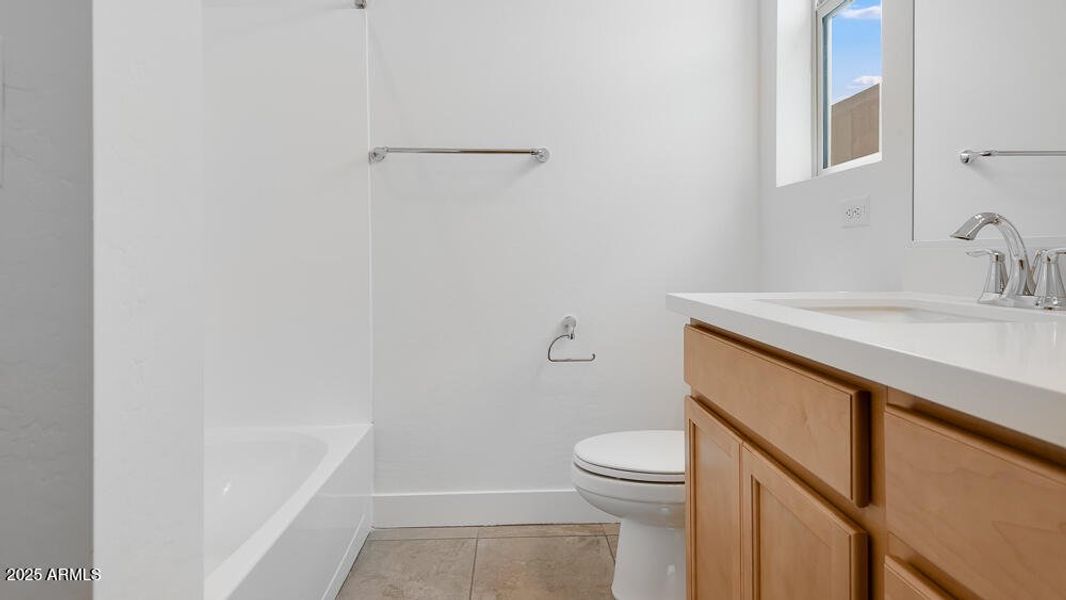 hj-az-phx-allen-ranches-expedition-adela hj-az-phx-allen-ranches-expedition-adela