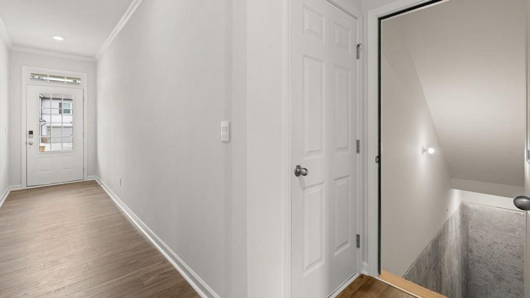 Spacious, unfurnished interior of a new home in Sheffield Highlands, Dallas (Image 37).