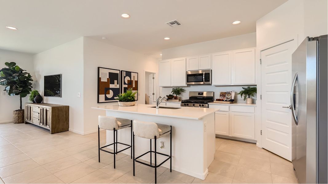 3059 Pacifica Kitchen 2of3 F1