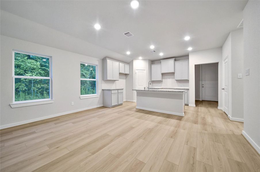 Spacious, unfurnished interior of a new home in , New Caney (Image 21).