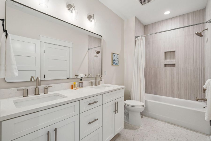 Furnished interior view inside a new home in , Isle Of Palms (Image 41).
