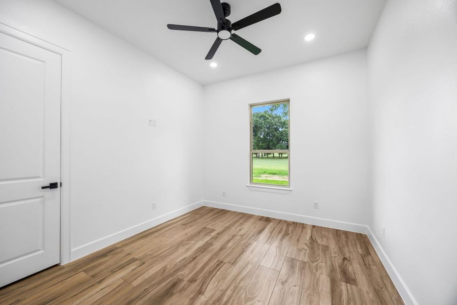 Spacious, unfurnished interior of a new home in , Hempstead (Image 32). Spacious, unfurnished interior of a new home in , Hempstead (Image 32).