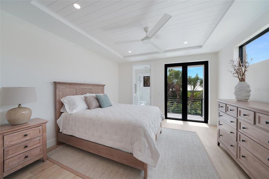 Furnished interior view inside a new home in , Sarasota (Image 33).