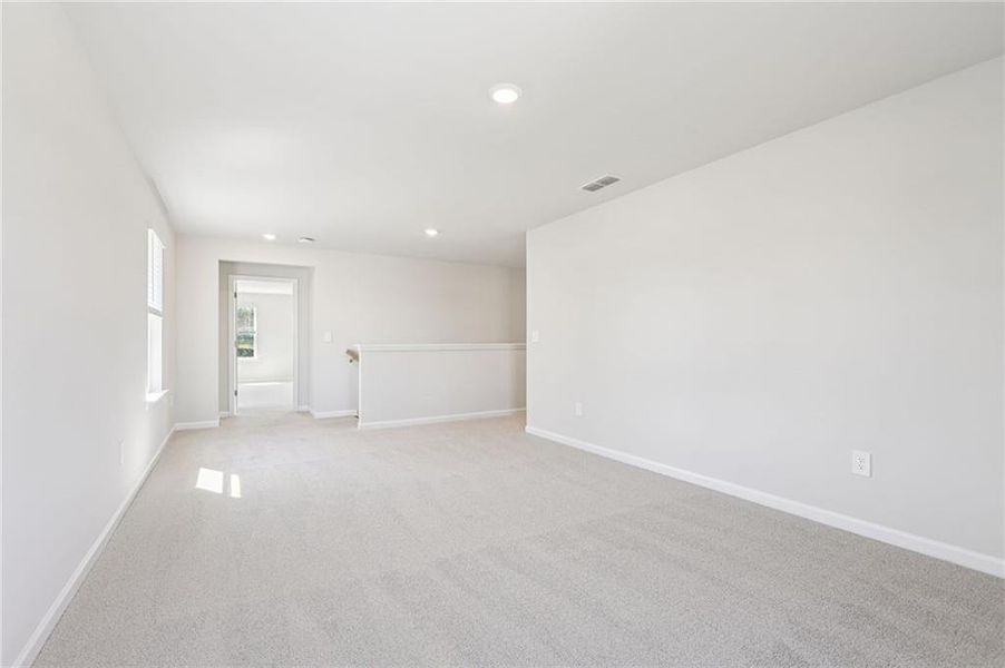 Spacious, unfurnished interior of a new home in Preserve at Mountain Creek, Pendergrass (Image 30).