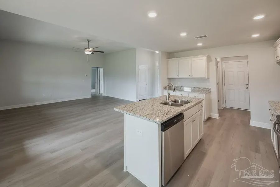 Representative furnished interior of a home built from the Plan 1740 by Adams Homes in Ashton View, Crestview (Image 6). Representative furnished interior of a home built from the Plan 1740 by Adams Homes in Ashton View, Crestview (Image 6).