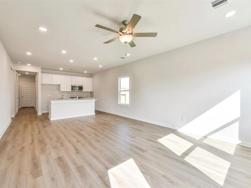 Spacious, unfurnished interior of a new home in The Villages at WestPointe, Dayton (Image 15).