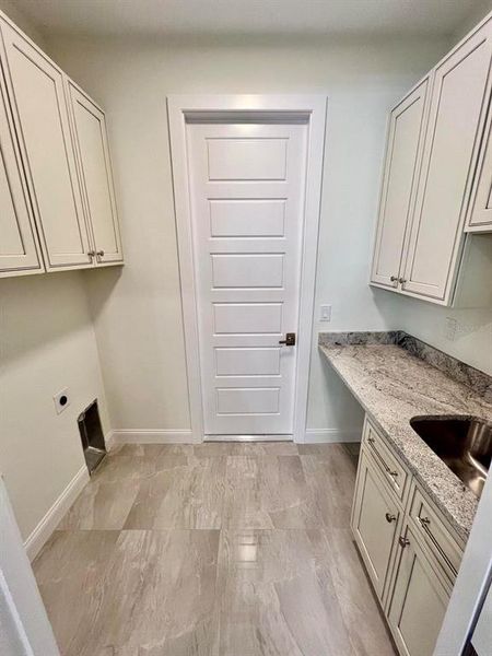 Image 69 of a home in .