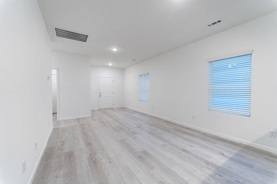 Spacious, unfurnished interior of a new home in Stonehenge, Manchester (Image 14). Spacious, unfurnished interior of a new home in Stonehenge, Manchester (Image 14).