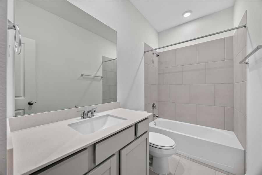 Furnished interior view inside a new home in La Segarra 40', Brookshire (Image 8).