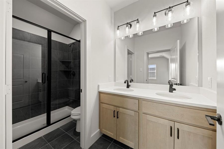 22. 7220 Oak Knoll - 3RD Bath