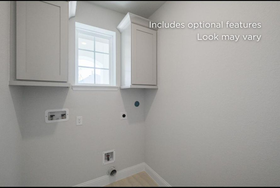 Spacious, unfurnished interior of a new home in WILDTREE 40', Montgomery (Image 8).