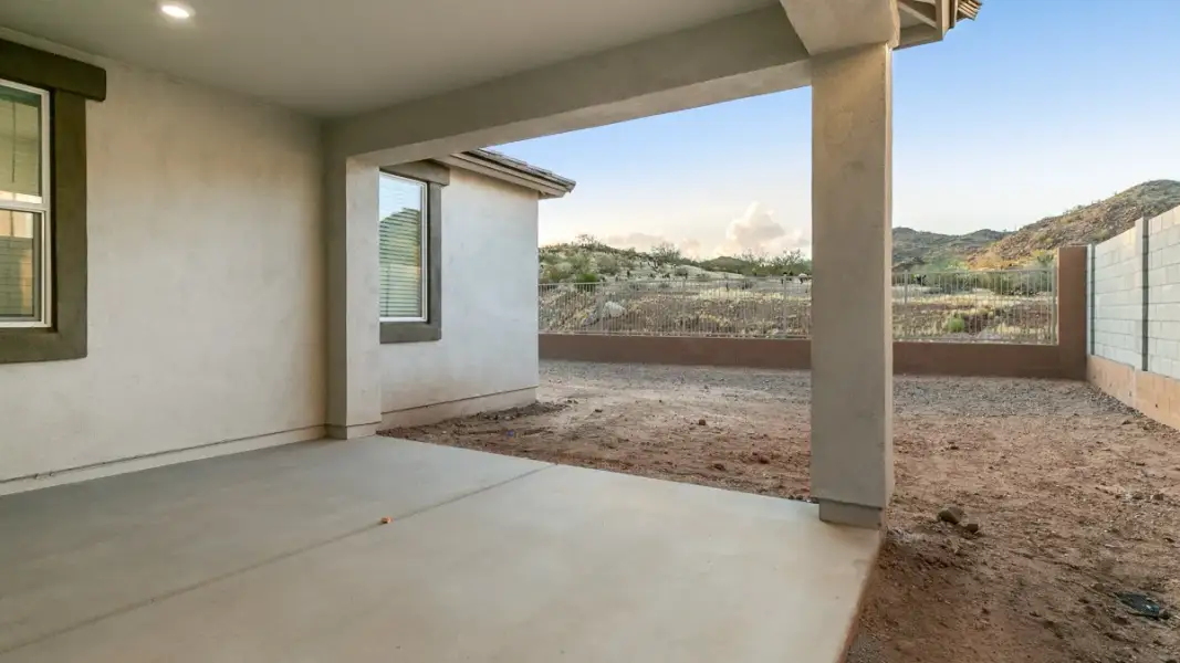 Exterior details and patio area of a home in Aloravita, Peoria (Image 3).