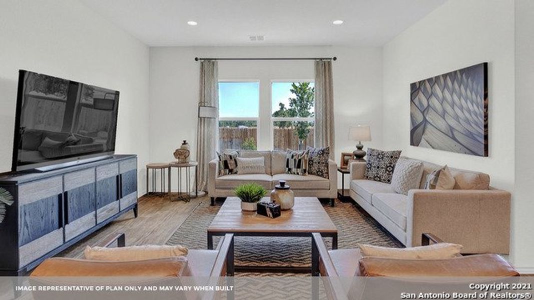Furnished interior view inside a new home in Arroyo Ranch, Seguin (Image 25). Furnished interior view inside a new home in Arroyo Ranch, Seguin (Image 25).