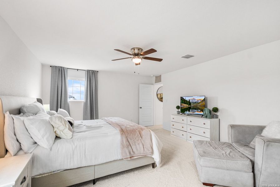 Furnished interior view inside a new home in Corley Farms, Boerne (Image 12).