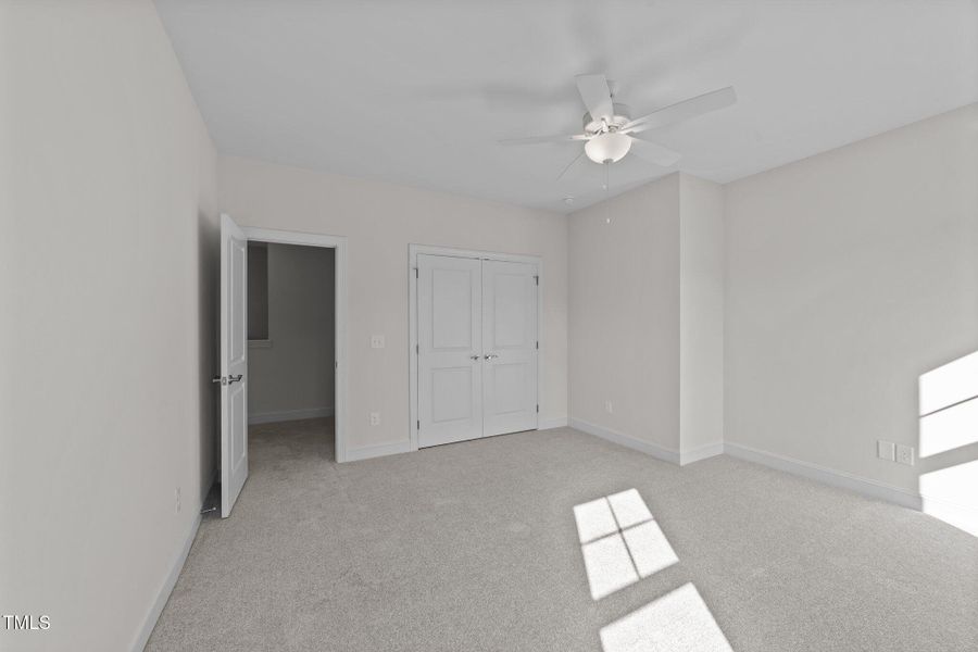 54-web-or-mls-VB4A8019 54-web-or-mls-VB4A8019