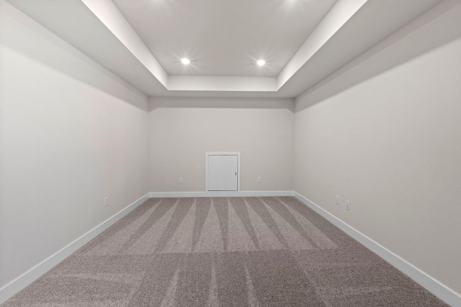 Spacious, unfurnished interior of a new home in Lariat, Liberty Hill (Image 23).