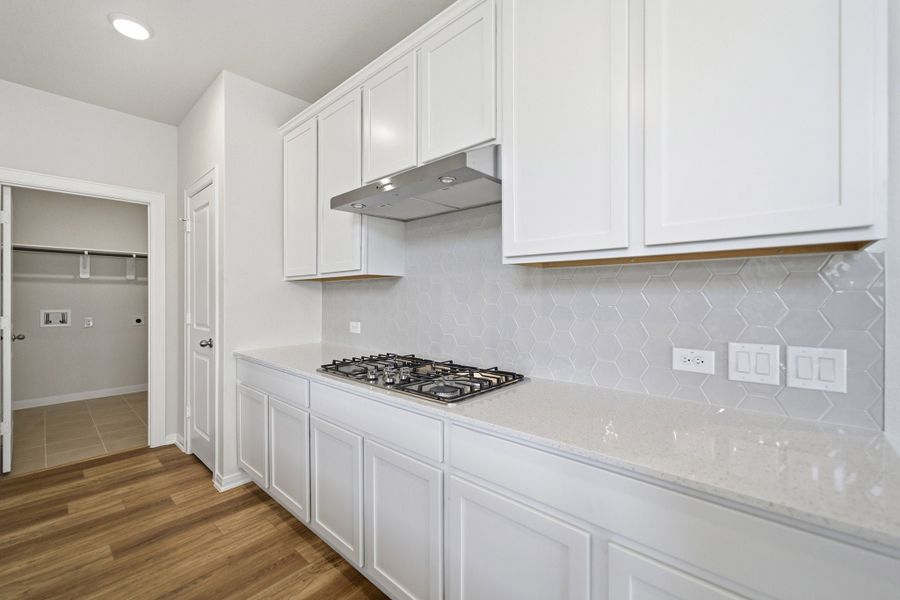 Furnished interior view inside a new home in La Terra, Celina (Image 10).