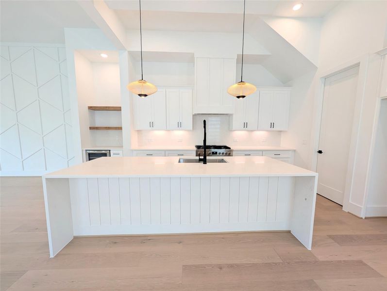 (Photos are of a previously completed home. Finishes are subject to change.) (Photos are of a previously completed home. Finishes are subject to change.)