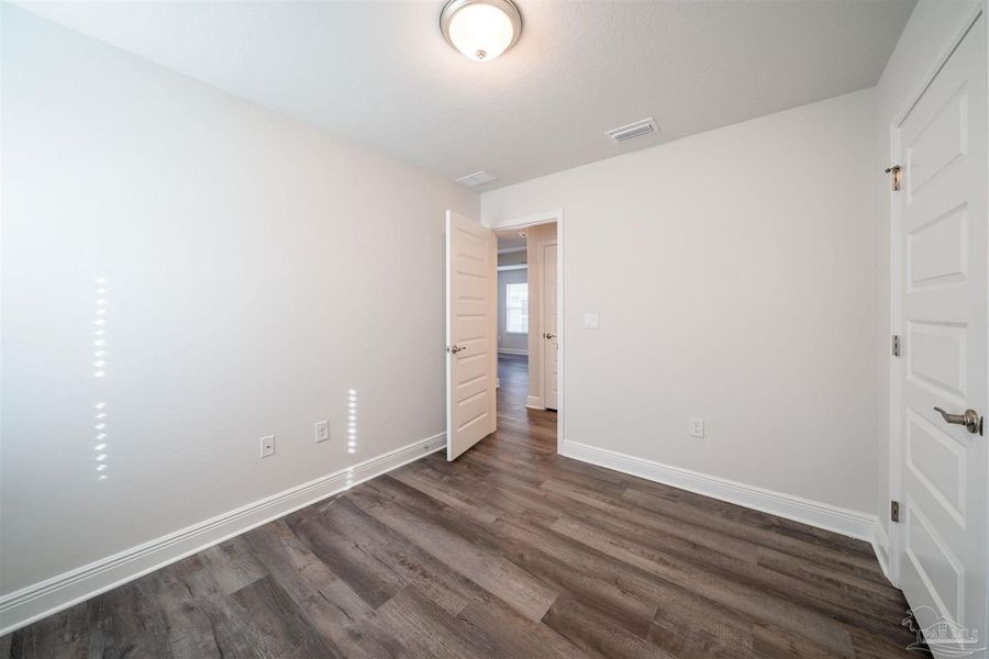 Spacious, unfurnished interior of a new home in Allison Acres, Cantonment (Image 13).