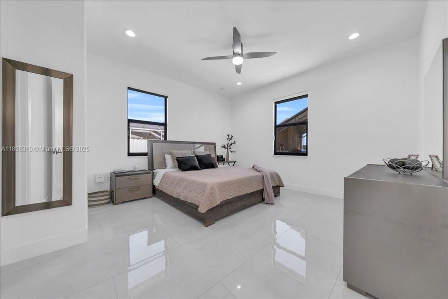 Furnished interior view inside a new home in , Lehigh Acres (Image 12). Furnished interior view inside a new home in , Lehigh Acres (Image 12).