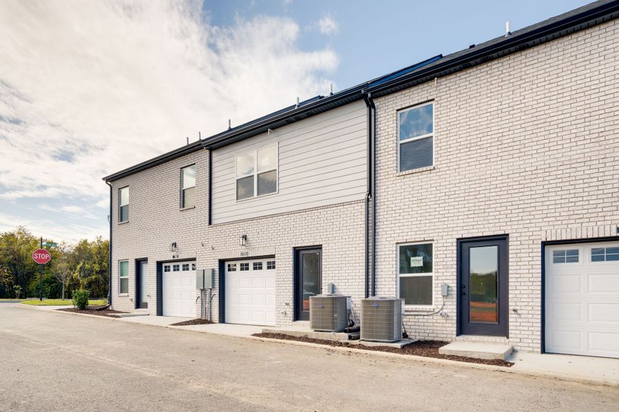 Image 36 of a home in Anderson Park.