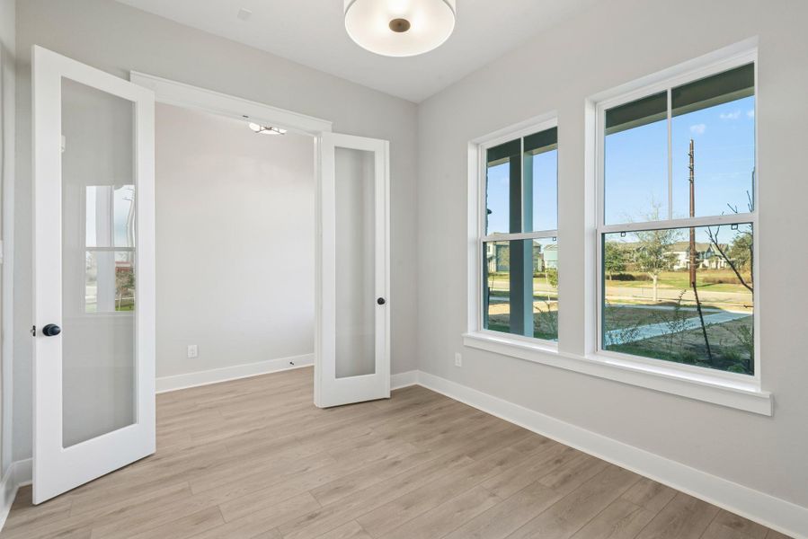 Spacious, unfurnished interior of a new home in , Katy (Image 22).