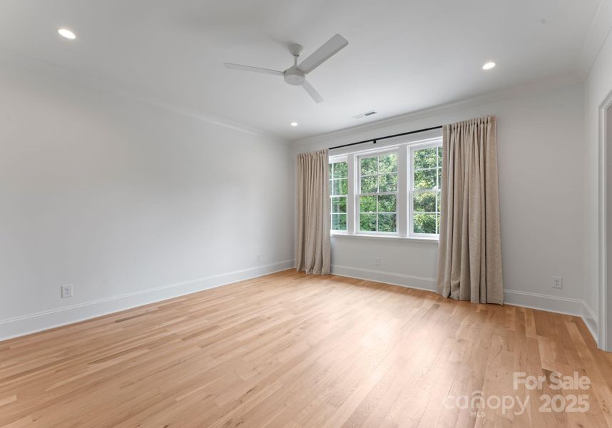 Spacious, unfurnished interior of a new home in , Charlotte (Image 19).